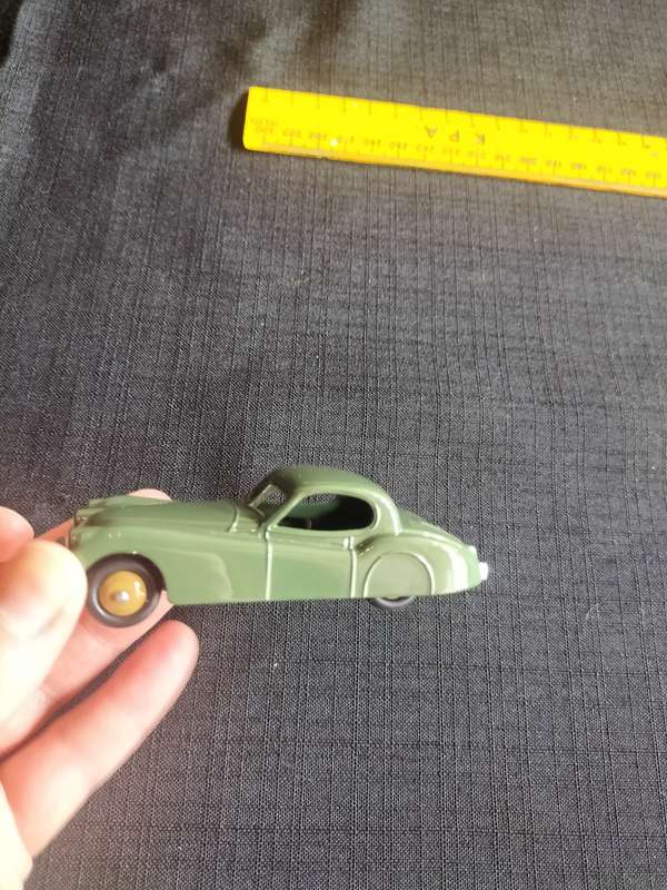 Vintage Dinky Toys NO 157- Jaguar XK 100 Coupe -DeAgostini Reproduction- Good Condition