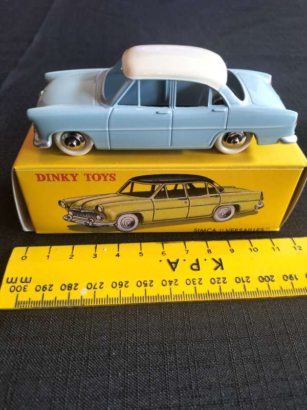 Vintage Dinky Toys NO 24 Z- Simca Versailles -DeAgostini Reproduction- Good Condition