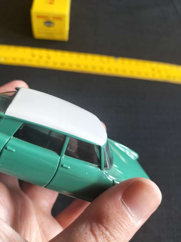 Vintage Dinky Toys NO 24CP- Citroën  DS 19 -DeAgostini Reproduction- Good Condition
