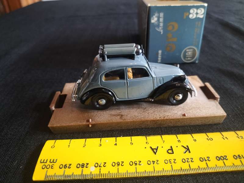 Vintage Brumm Fiat 508C Berlina 1100 R 32 - Scale 1/43 - 1937-1939 - Methane Version -Good Condition