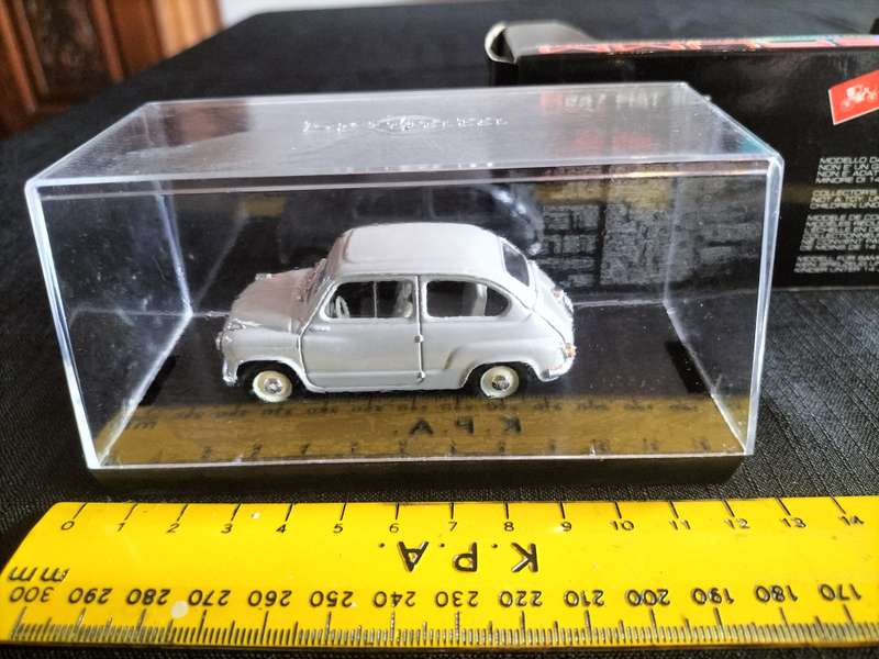 Vintage Brumm R247 Fiat 600 1A Serie 1955 - Good Condition