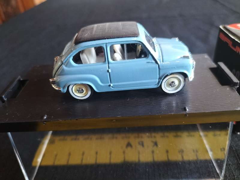 Vintage Brumm R249 Fiat 600 Trasformabile 1956 Chiusa - Scale 1:43 - Good Condition
