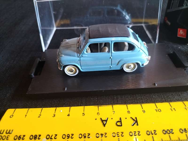 Vintage Brumm R249 Fiat 600 Trasformabile 1956 Chiusa - Scale 1:43 - Good Condition