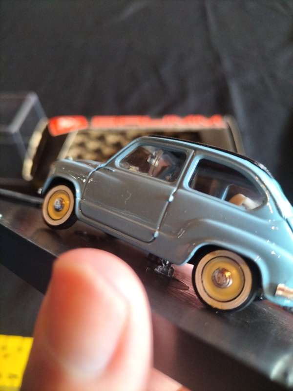 Vintage Brumm R249 Fiat 600 Trasformabile 1956 Chiusa - Scale 1:43 - Good Condition