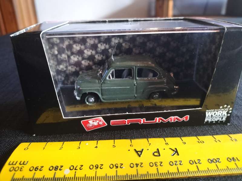 Brumm R308 Fiat 600D Polizia Stradale 1960 - Scale 1:43