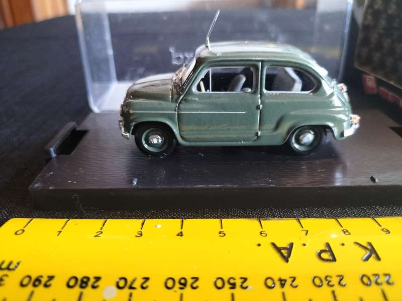 Brumm R308 Fiat 600D Polizia Stradale 1960 - Scale 1:43