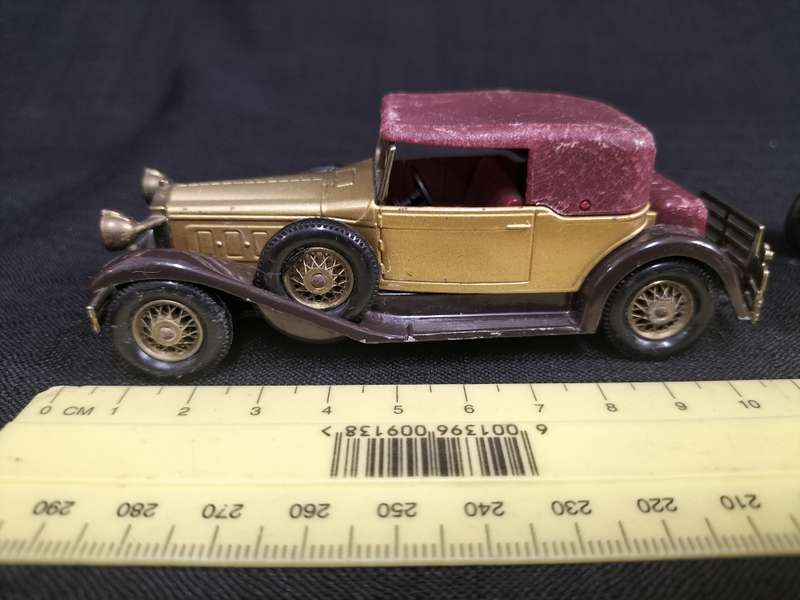 Collection of  Two Vintage Matchbox Lesney Collectable Toy Cars  -Models of Yesteryear. See Desp.