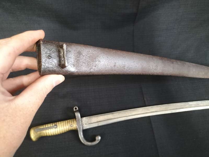 Antique U.S. Civil War Confederate M1855 Style Saber Bayonet with Metal Scabbard   - See Description