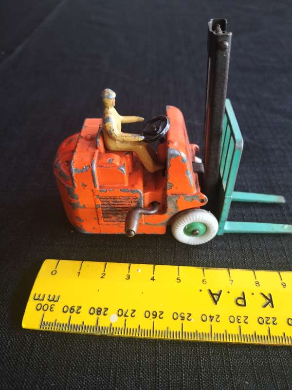 Very Rare Vintage Dinky Toys -NO14C Meccano LTD -Coventry Climax Fork Lift Truck -Made in England