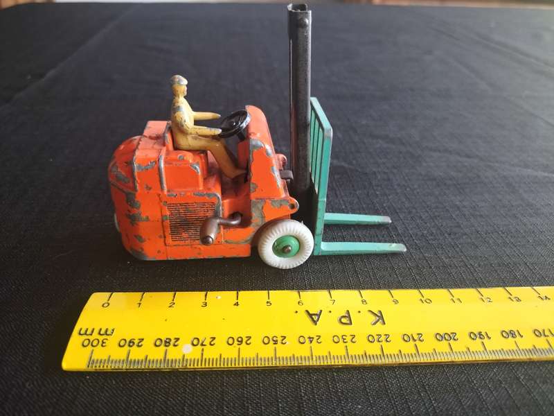 Very Rare Vintage Dinky Toys -NO14C Meccano LTD -Coventry Climax Fork Lift Truck -Made in England