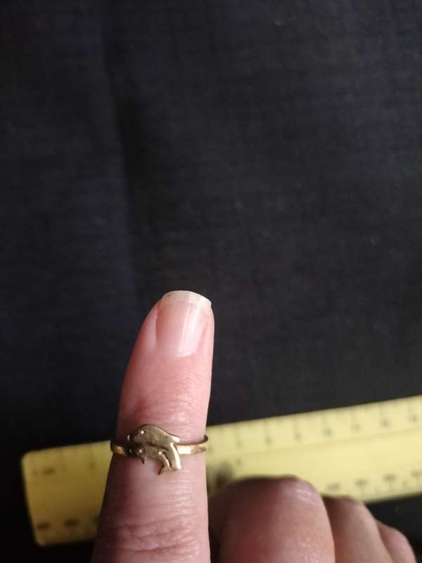 Stunning Vintage 9Ct Gold Kids Dolphin Ring 1.2 grams - Good Condition