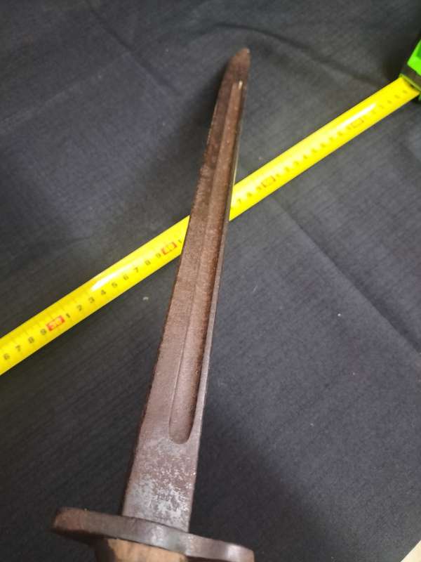 Vintage WWI, WWII M 1907 British Sanderson Co Bayonet Without Scabbard - View Description