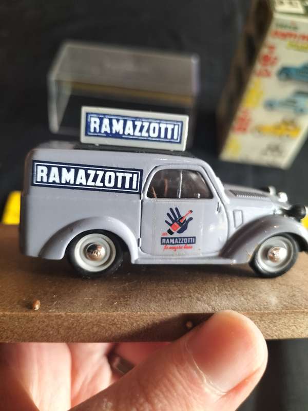 Vintage Brunn Serie R56 Commerciale Fiat 500 Ramazzoti -Scale 1/43 -Made in Italy -Good Condition