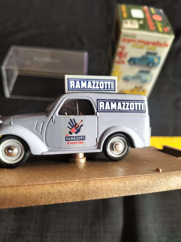 Vintage Brunn Serie R56 Commerciale Fiat 500 Ramazzoti -Scale 1/43 -Made in Italy -Good Condition