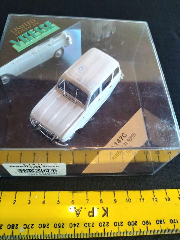Vintage Vitesse Limited Edition - L105A Renault 3/4 1961-1962
