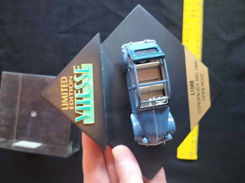Vintage Vitesse Limited Edition - L108B  Citroën 2CV AZU 1966 Open Roof