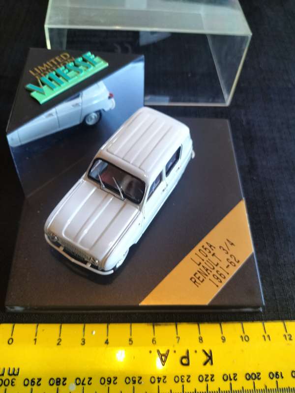 Vintage Vitesse Limited Edition - L147C Renault R4 Super 1962