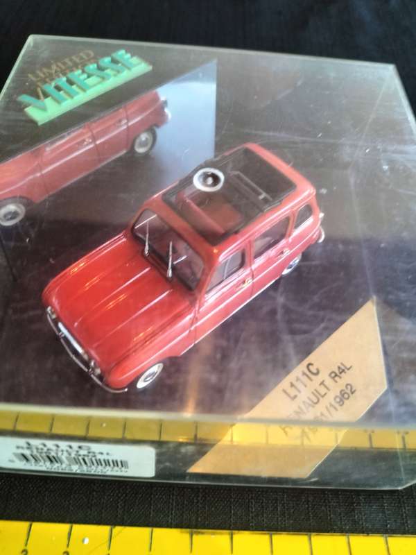 Vintage Vitesse Limited Edition - L111C Renault R4L 1961- 1962