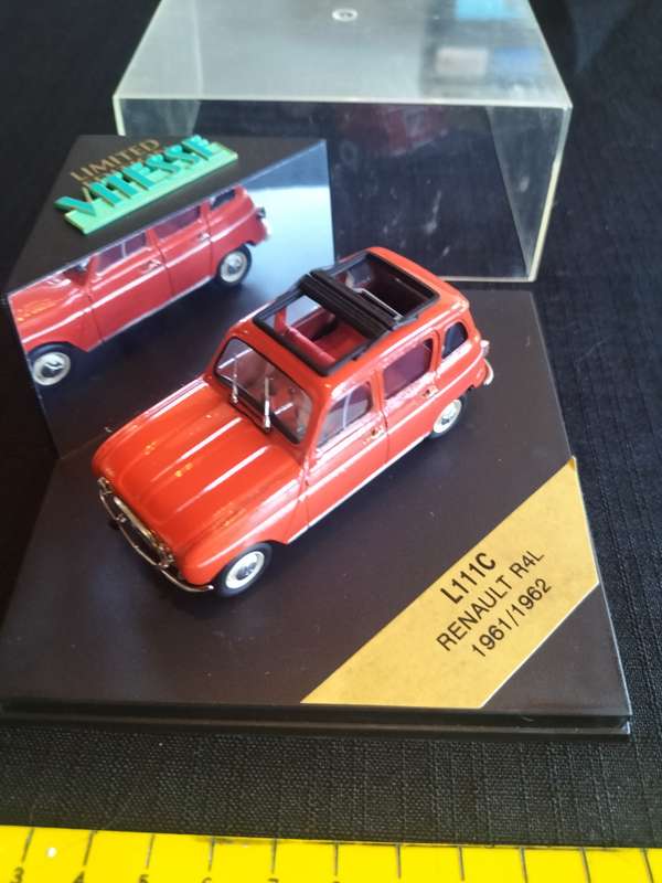 Vintage Vitesse Limited Edition - L111C Renault R4L 1961- 1962