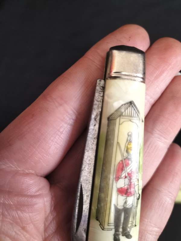 Beautiful Vintage Richards Sheffield England Folding Knife With British Soldier on Handle