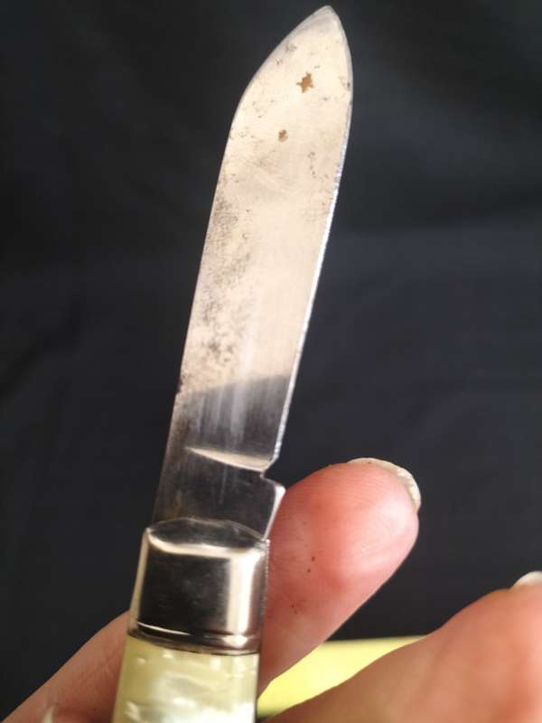 Beautiful Vintage Richards Sheffield England Folding Knife With British Soldier on Handle