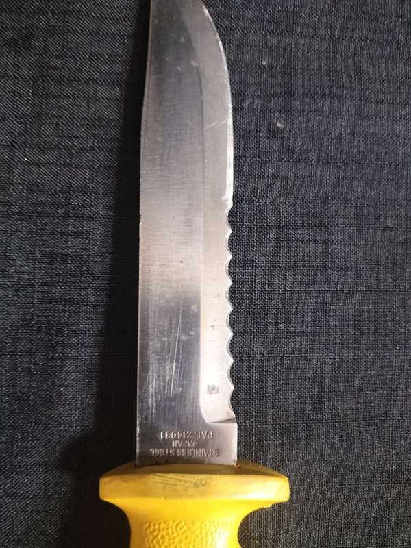 Stunning Japan Stainless Steel Scuba Diving Knife With Serrated Blade And Yellow handle - PAT214031
