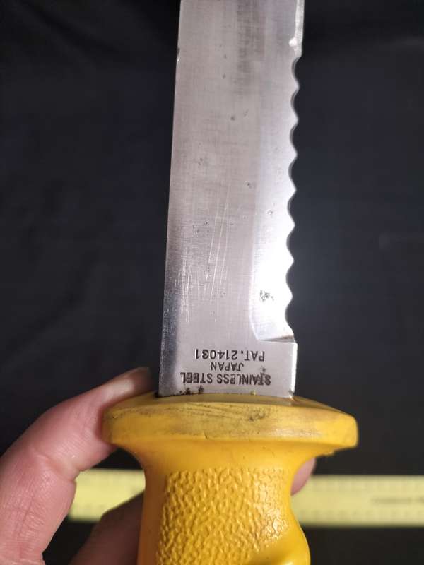 Stunning Japan Stainless Steel Scuba Diving Knife With Serrated Blade And Yellow handle - PAT214031