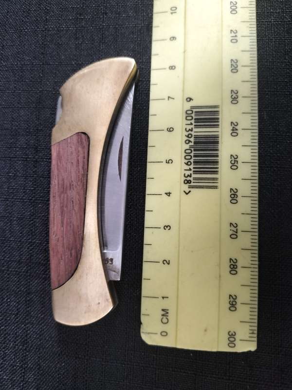 Beautiful Stainless Steel Single Blade Folding Pocket Knife with Brass and Wooden Handle