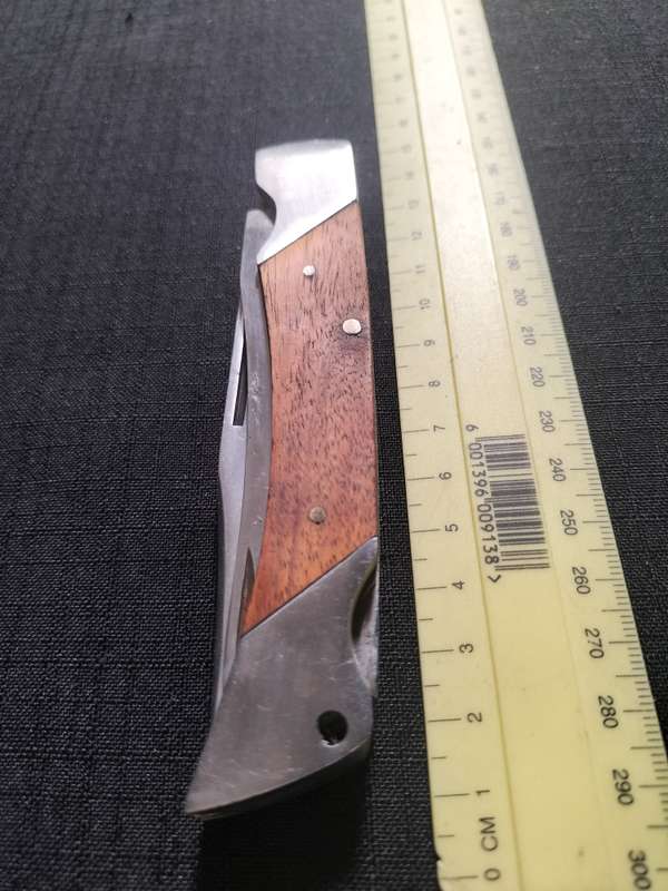 Beautiful Stainless Steel With Two Blade Folding Pocket Knife with Wooden Handle