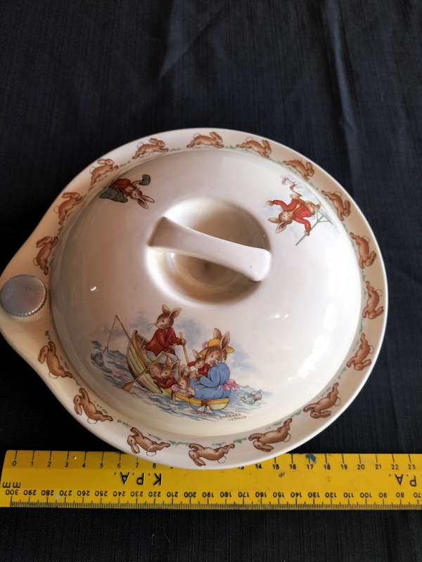 Beautiful Vintage Royal Doulton Bunnykins  - Hot Water Warming Bowl With a Lid- Toast For Tea Day