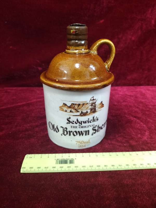 Vintage Sedgwick's The Original - Old Brown Sherry - 750ml - A54 SEALED AND FULL
