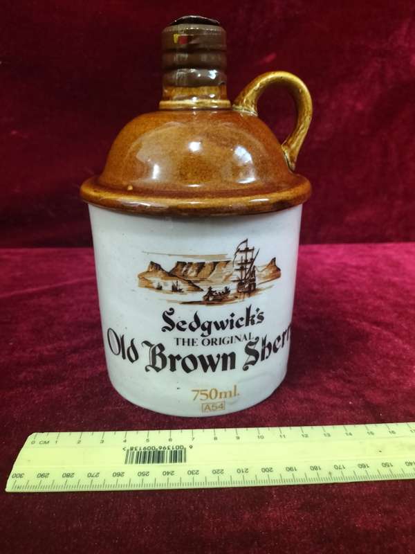Vintage Sedgwick's The Original - Old Brown Sherry - 750ml - A54 SEALED AND FULL