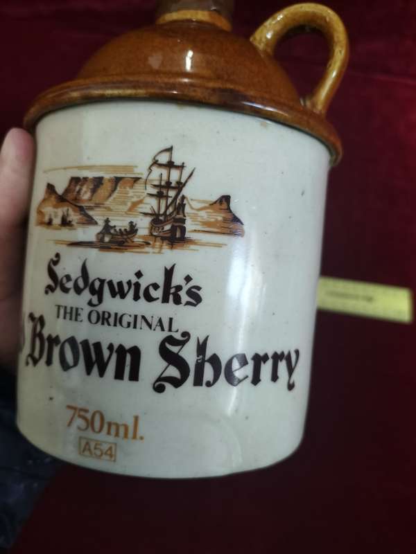 Vintage Sedgwick's The Original - Old Brown Sherry - 750ml - A54 SEALED AND FULL