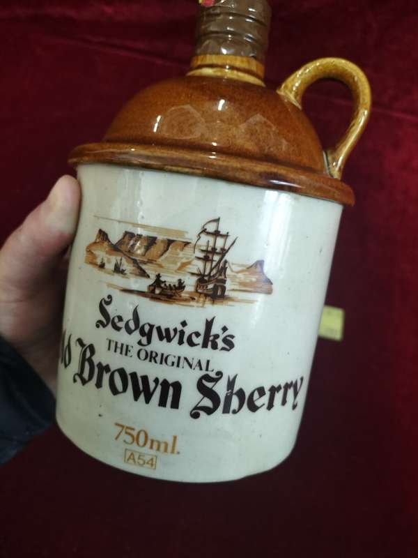 Vintage Sedgwick's The Original - Old Brown Sherry - 750ml - A54 SEALED AND FULL