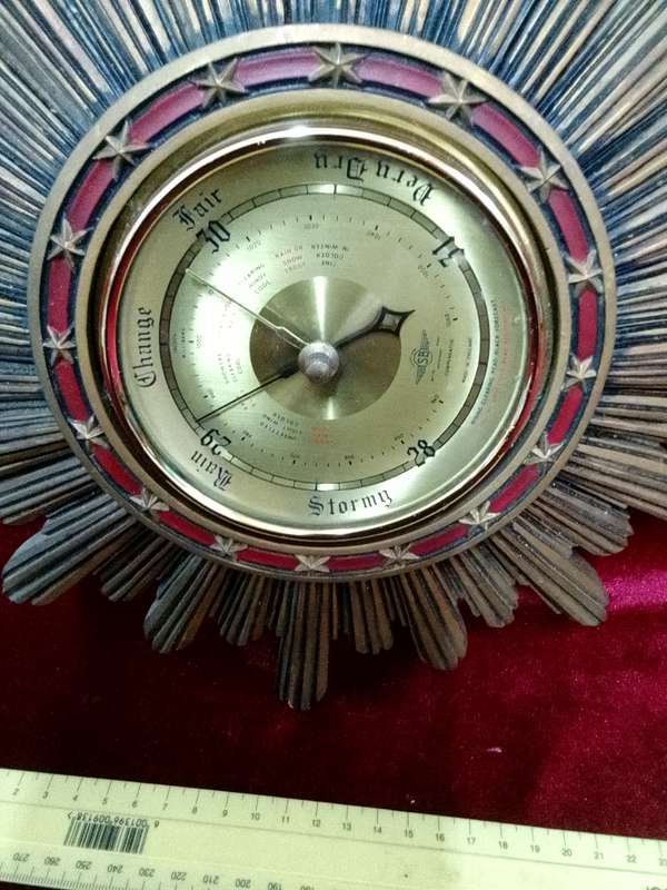 Stunning Vintage Wooden Sunburst Wall Barometer - See My Description