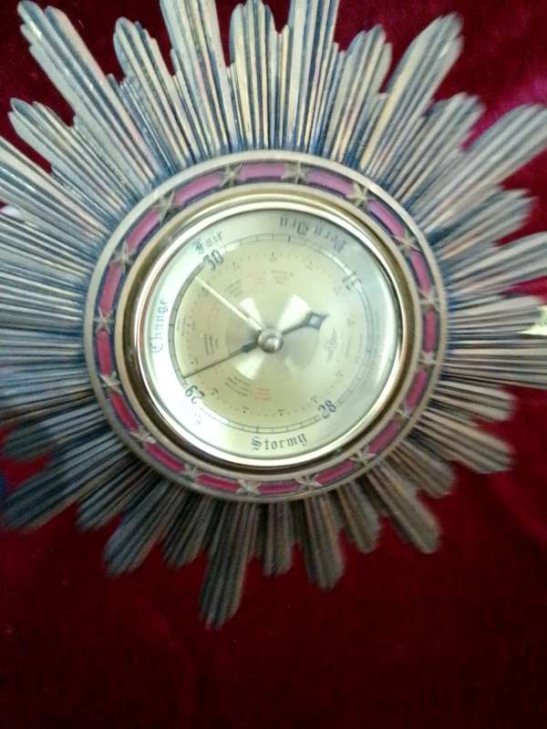 Stunning Vintage Wooden Sunburst Wall Barometer - See My Description
