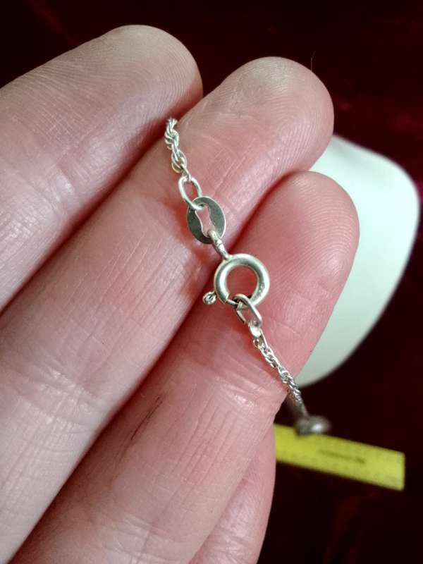 Stunning Vintage Sterling Silver 925 Horse Locket And Chain 9.7g- Good Condition