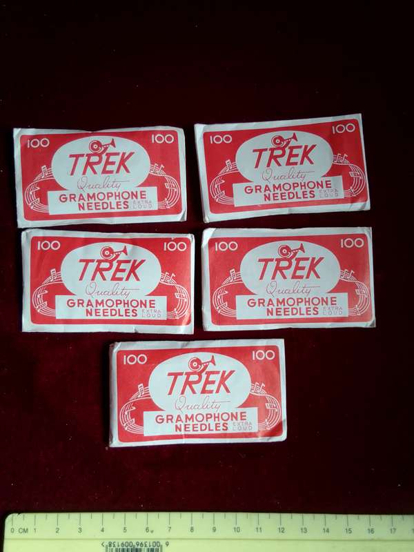 5 Vintage Sealed Packs of Trek `Extra Loud` Gramophone Needles 100 Needles Per Pack Four Vintage