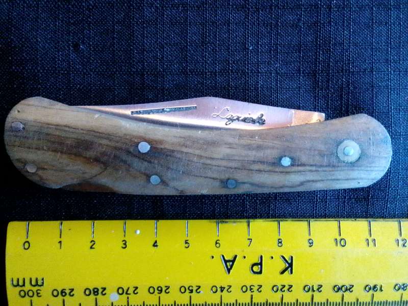 Stunning Laguiole ( 63) Pocket Knife with Wooden Handle in Excellent Condition L: 170 mm