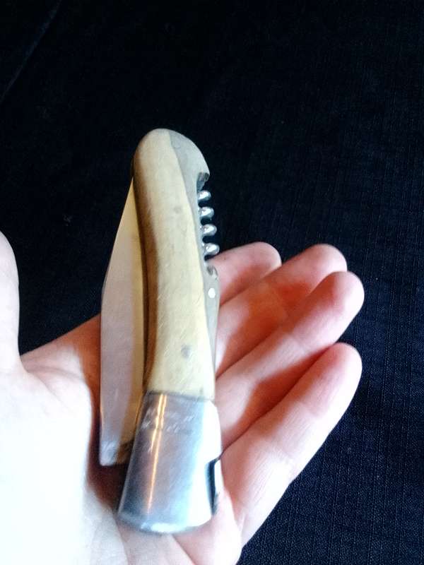 Stunning Laguiole Pocket Knife with Wooden Handle in Excellent Condition L:215m