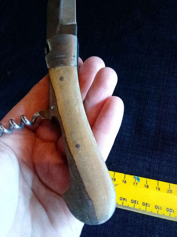 Stunning Laguiole Pocket Knife with Wooden Handle in Excellent Condition L:215m