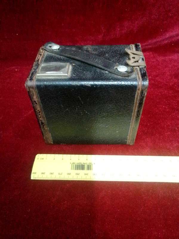 Stunning Vintage Kodak Six -20 Brownie C -Roll 620 Film Box Type Camera-Produced By Kodak LTD London