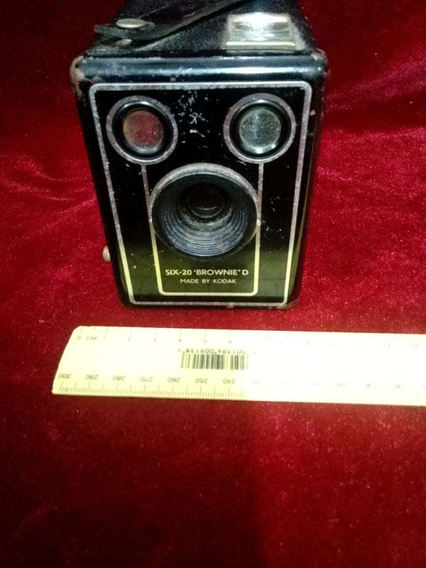 Stunning Vintage Kodak Six -20 Brownie D-Roll 620 Film Box Type Camera-Produced By Kodak LTD London
