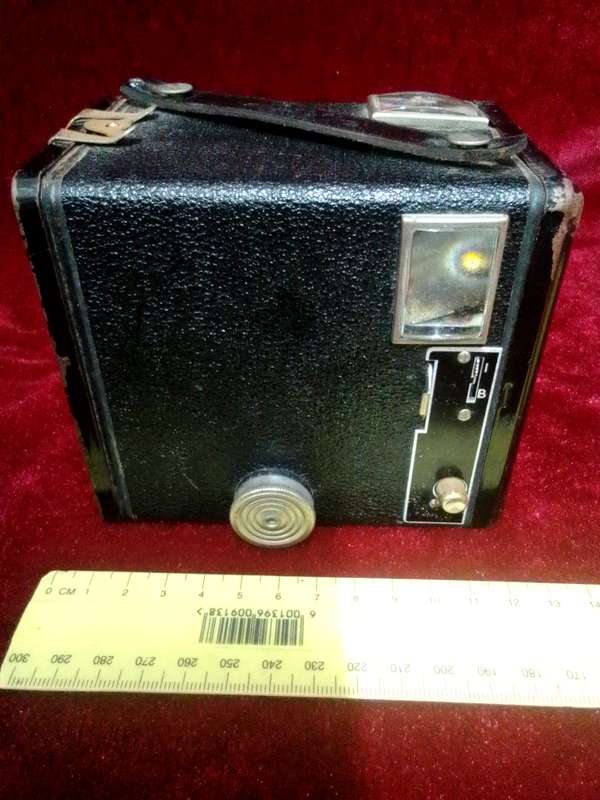 Stunning Vintage Kodak Six -20 Brownie D-Roll 620 Film Box Type Camera-Produced By Kodak LTD London