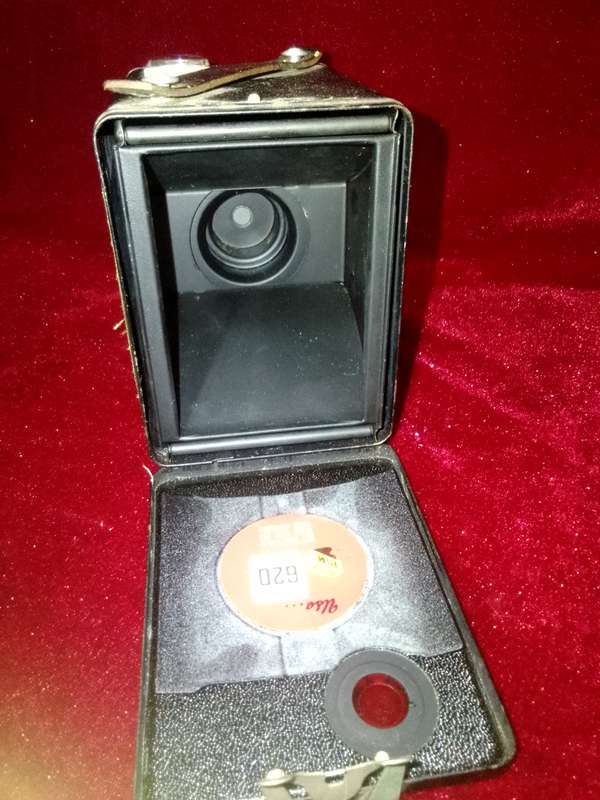 Stunning Vintage Kodak Six -20 Brownie C-Roll 620 Film Box Type Camera-Produced By Kodak LTD London