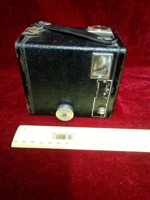 Stunning Vintage Kodak Six -20 Brownie D-Roll 620 Film Box Type Camera-Produced By Kodak LTD London