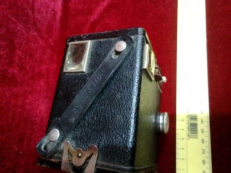 Stunning Vintage Kodak Six -20 Brownie D-Roll 620 Film Box Type Camera-Produced By Kodak LTD London