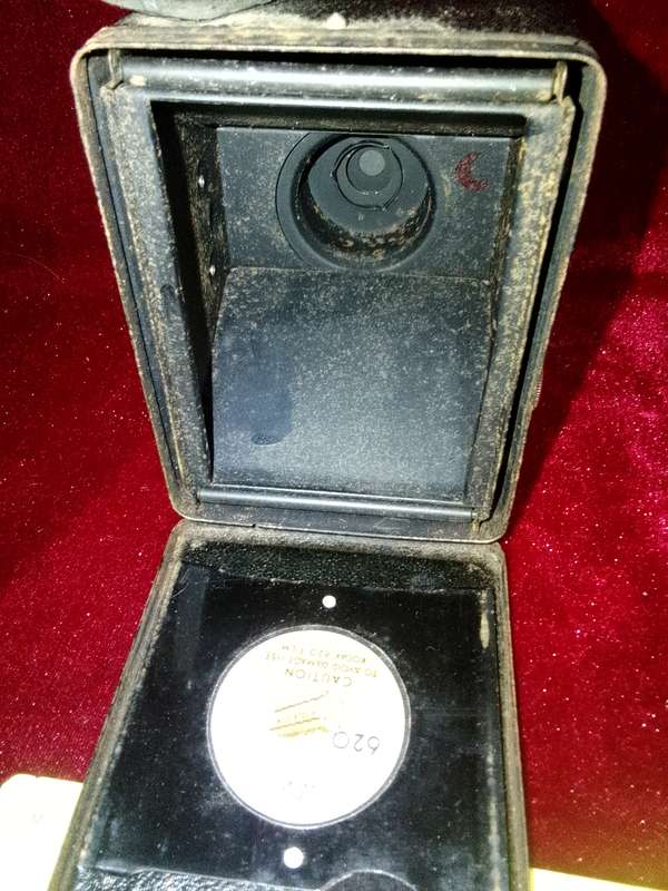 Stunning Vintage Kodak Six -20 Brownie D-Roll 620 Film Box Type Camera-Produced By Kodak LTD London
