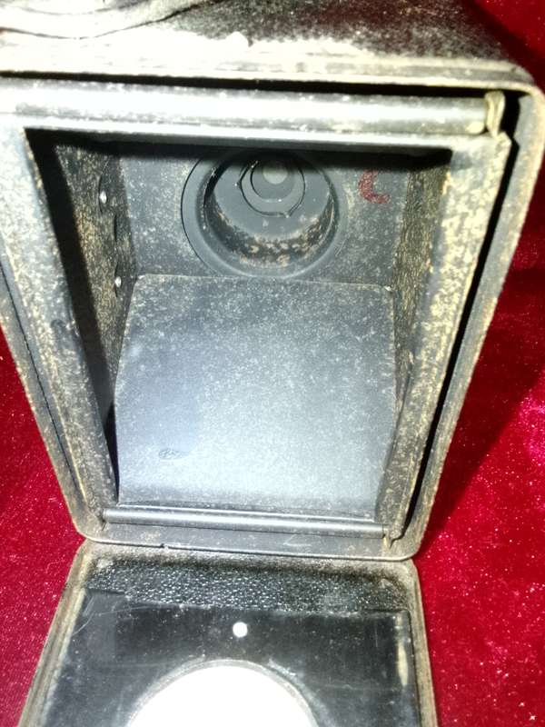 Stunning Vintage Kodak Six -20 Brownie D-Roll 620 Film Box Type Camera-Produced By Kodak LTD London