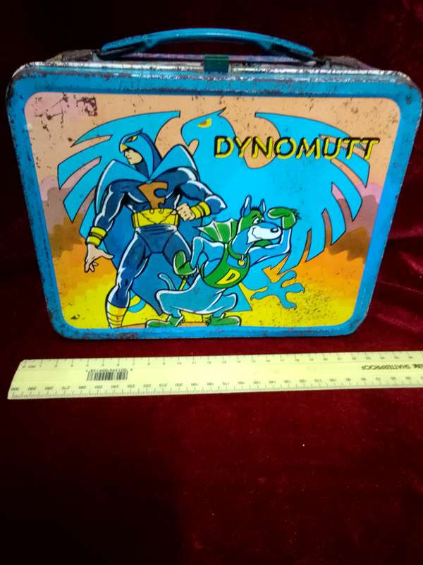 Vintage 1976 Dynomutt Dog Wonder Metal Lunchbox Featuring Characters From The Hanna-Barbera Cartoon
